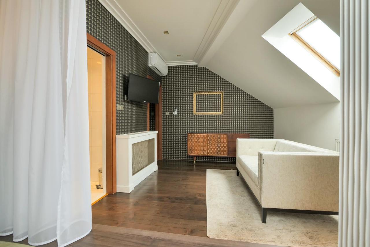 Hotel Zlata Hvezda Литомишль Экстерьер фото